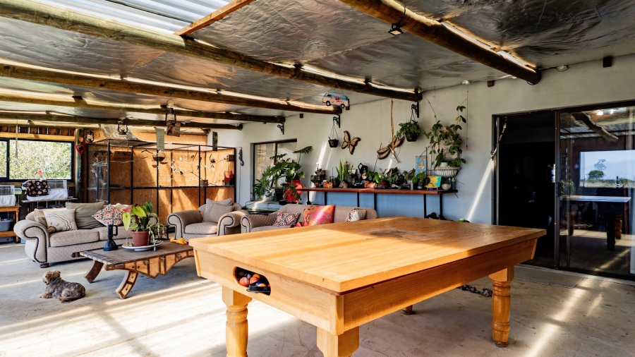 5 Bedroom Property for Sale in Hartenbos Central Western Cape